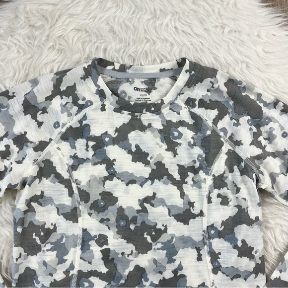 NEW Outdoor Research Alpine Onset Merino Crew base layer Top - Picture 2 of 6